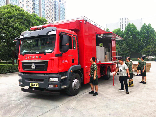 重汽灿德卡饮食保障糖心vlog